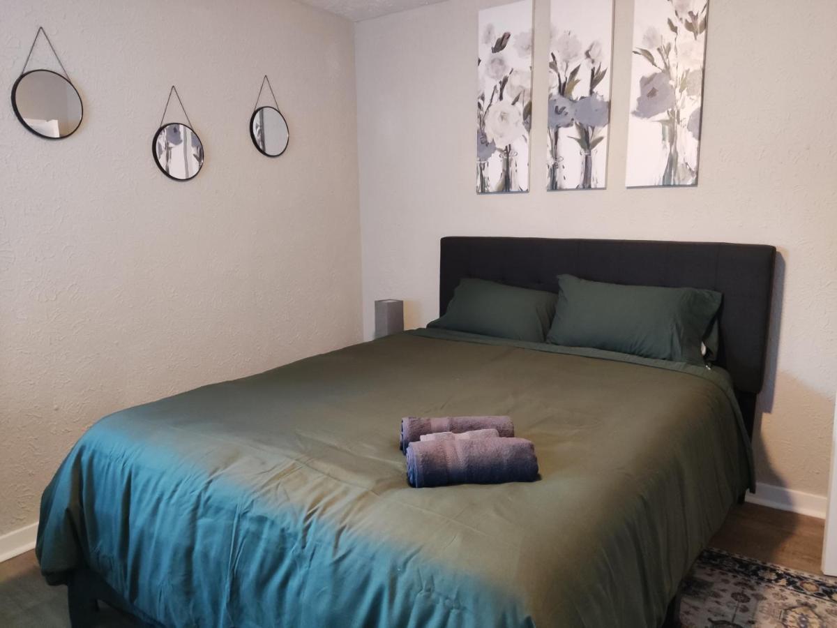 Tranquil Oasis - Private Rooms -Near Downtown Indianapolis Extérieur photo