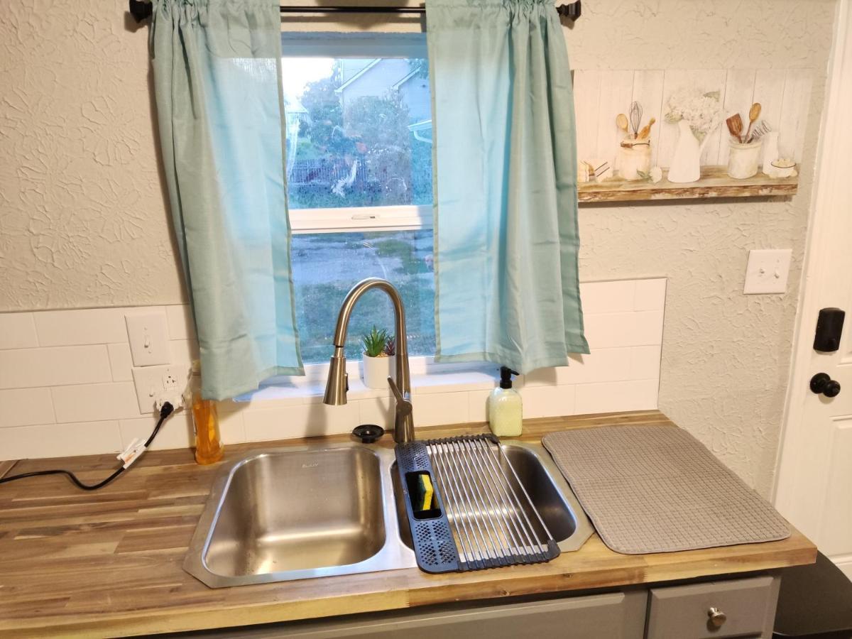 Tranquil Oasis - Private Rooms -Near Downtown Indianapolis Extérieur photo