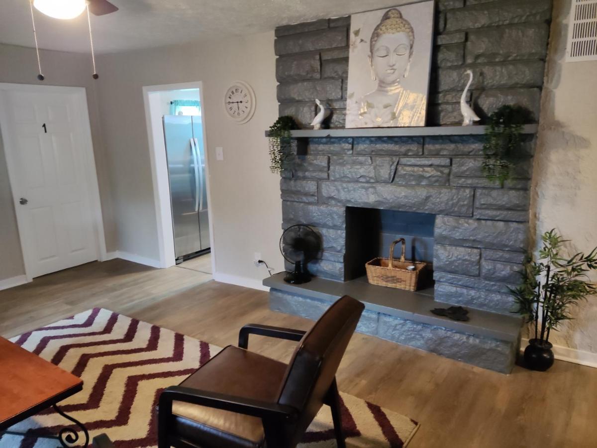 Tranquil Oasis - Private Rooms -Near Downtown Indianapolis Extérieur photo