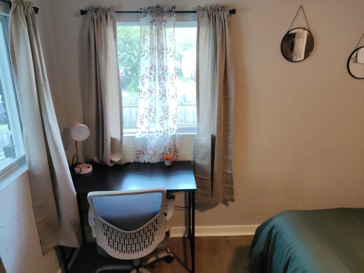 Tranquil Oasis - Private Rooms -Near Downtown Indianapolis Extérieur photo
