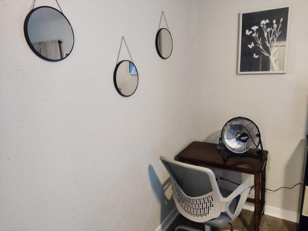 Tranquil Oasis - Private Rooms -Near Downtown Indianapolis Extérieur photo