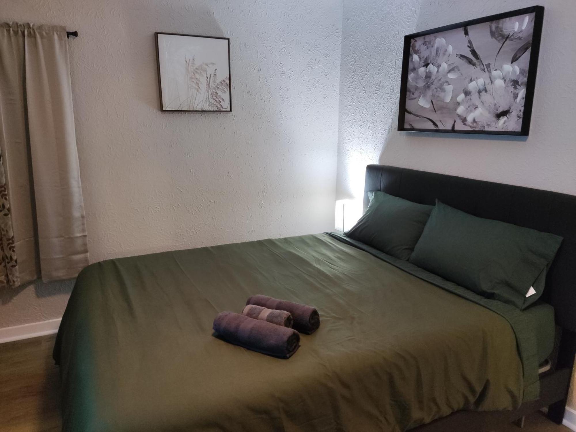 Tranquil Oasis - Private Rooms -Near Downtown Indianapolis Extérieur photo