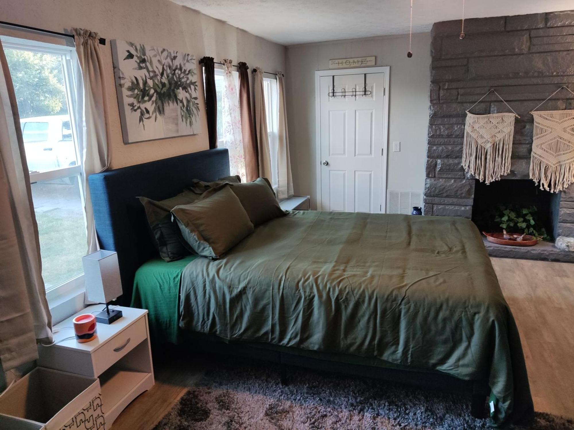 Tranquil Oasis - Private Rooms -Near Downtown Indianapolis Extérieur photo