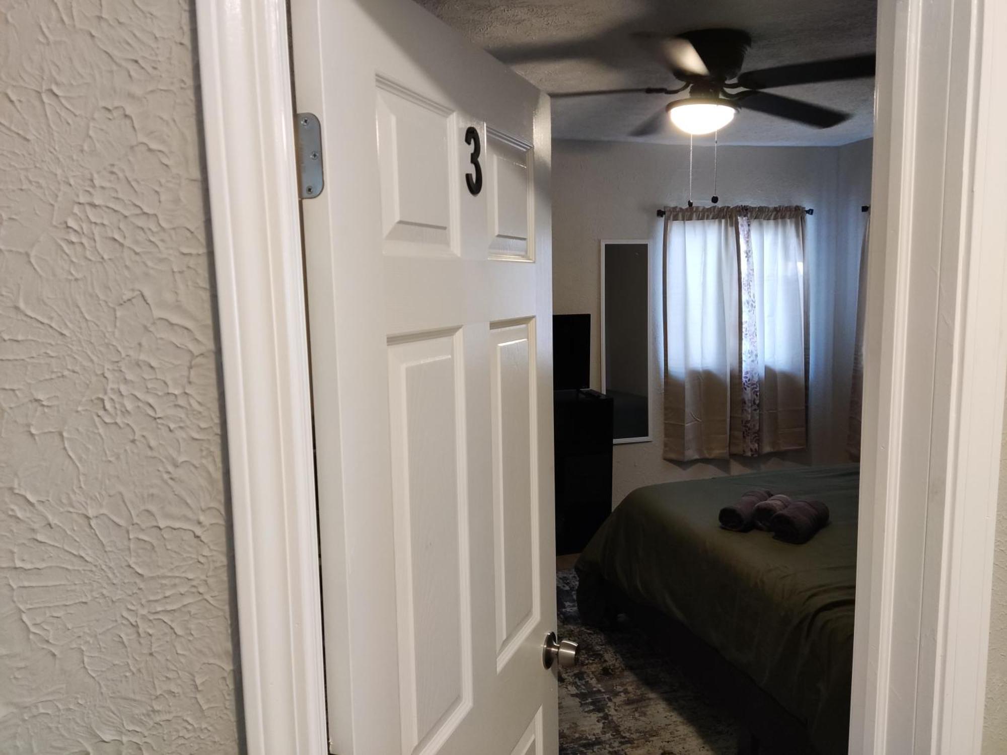 Tranquil Oasis - Private Rooms -Near Downtown Indianapolis Extérieur photo