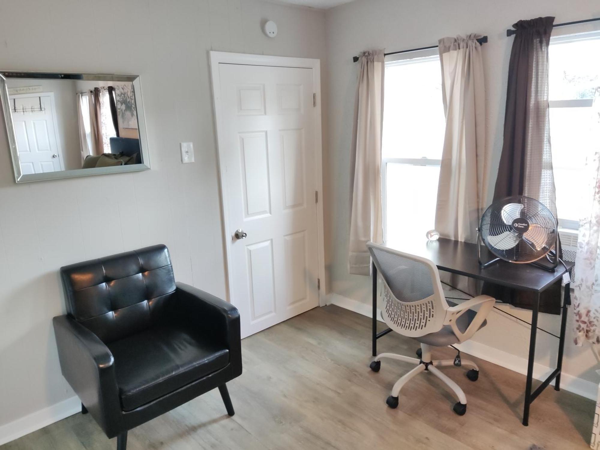 Tranquil Oasis - Private Rooms -Near Downtown Indianapolis Extérieur photo